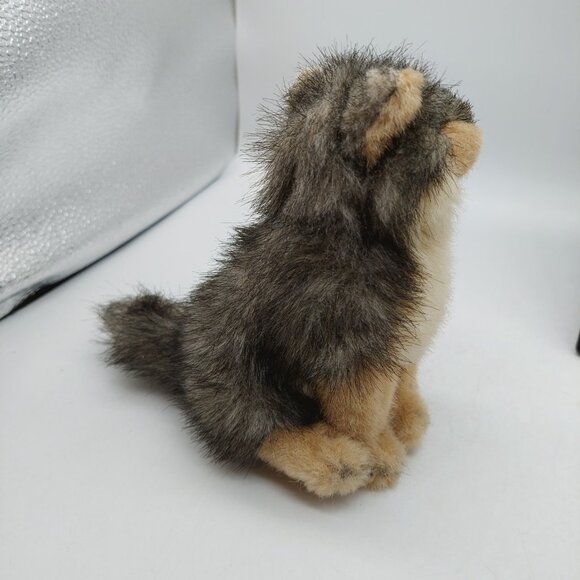 Defender Wildlife Wolf Realistic Plush Gray Brown Stuffed Kids Planet 5" - Picture 5 of 8